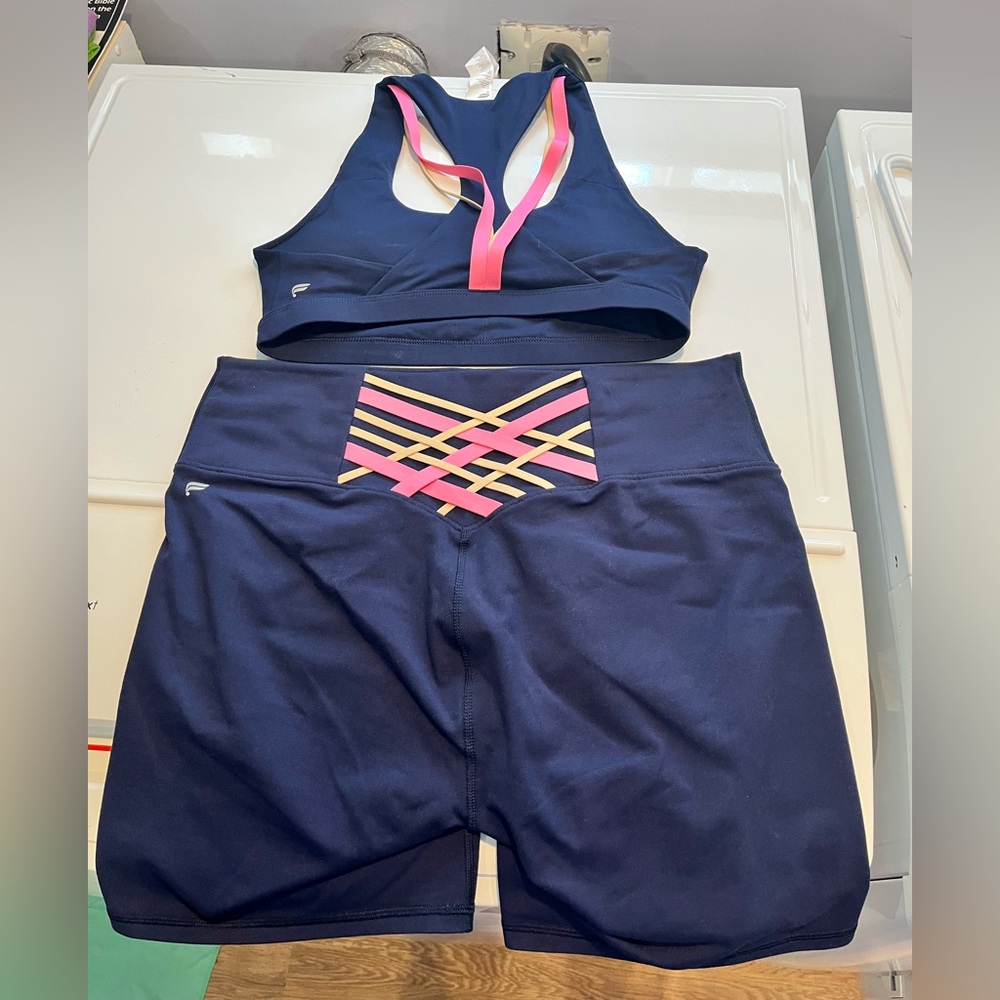 FABLETICS Matching set - size M - Picture 2 of 3